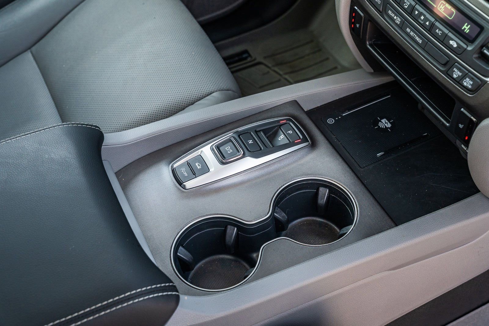 Used 2025 Honda Ridgeline RTL image 13