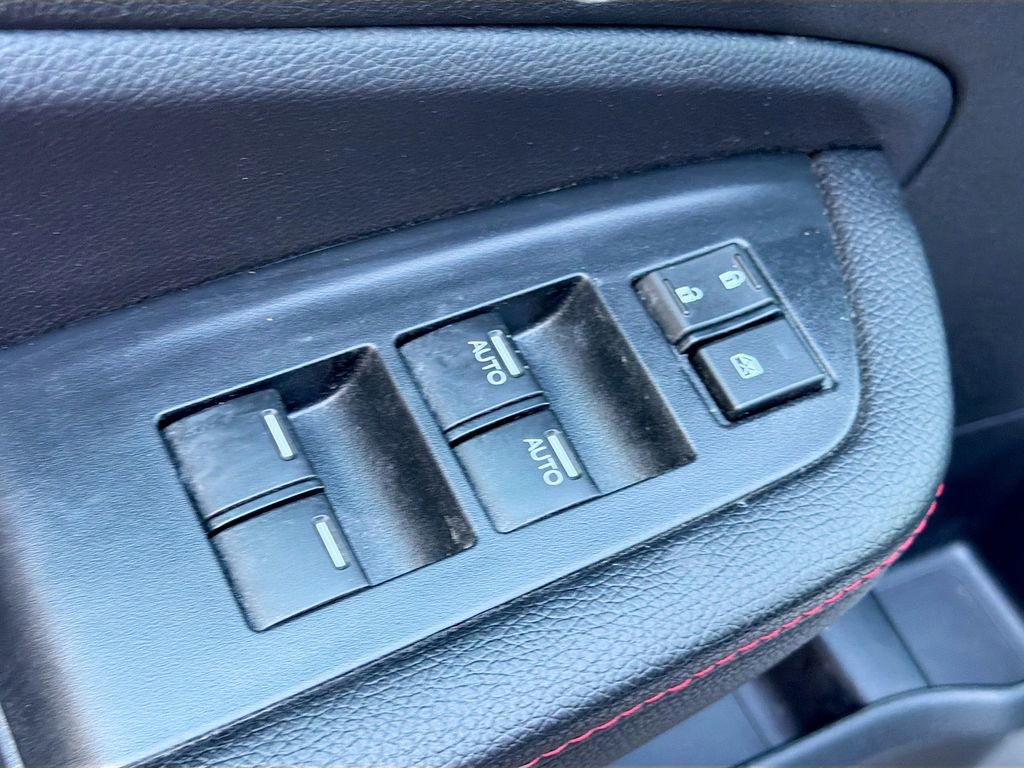 Used 2024 Honda Passport Black Edition image 18