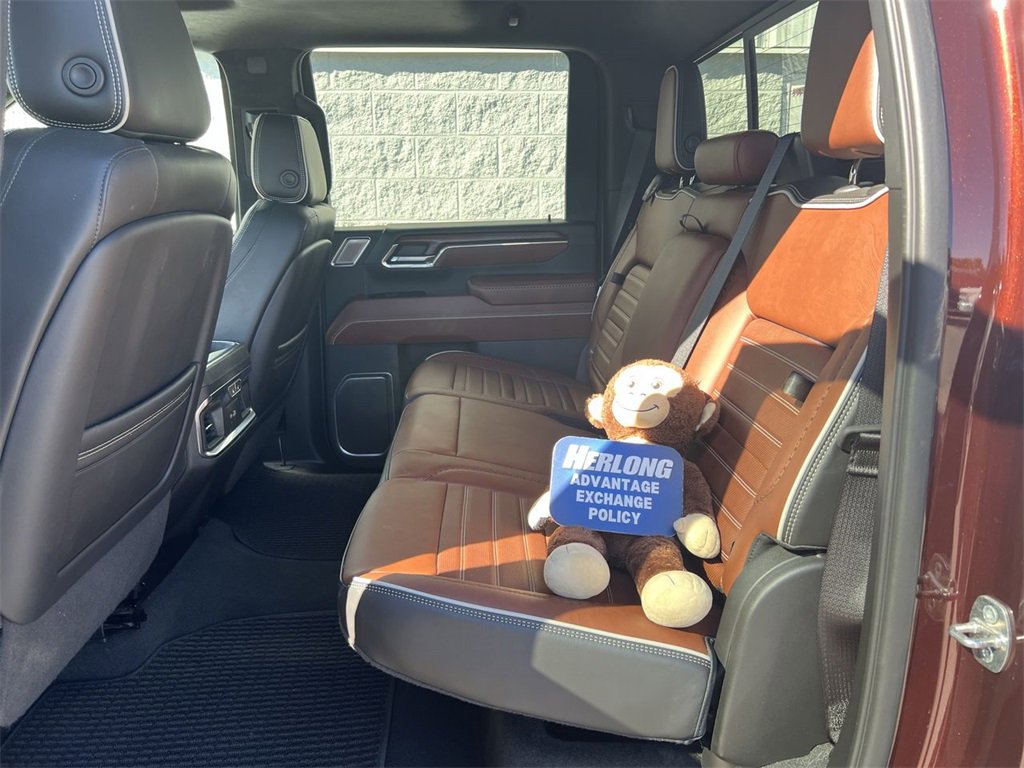 Used 2024 GMC Sierra 3500 Denali Ultimate image 24