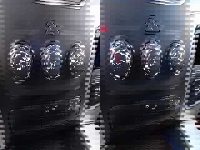 Used 2015 RAM 1500 Big Horn image 8