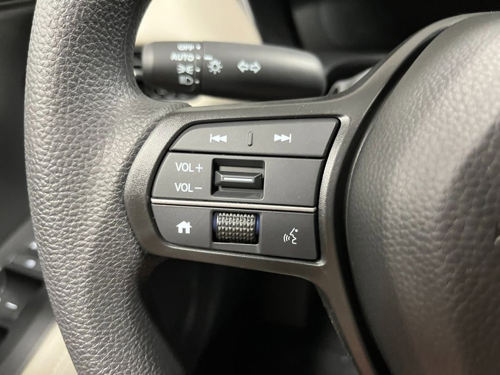 New 2026 Honda HR-V LX image 16