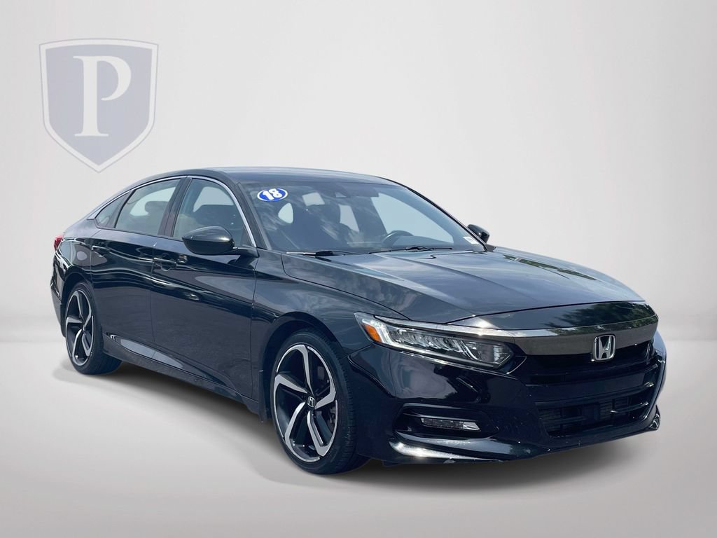 Used 2018 Honda Accord Sport image 2