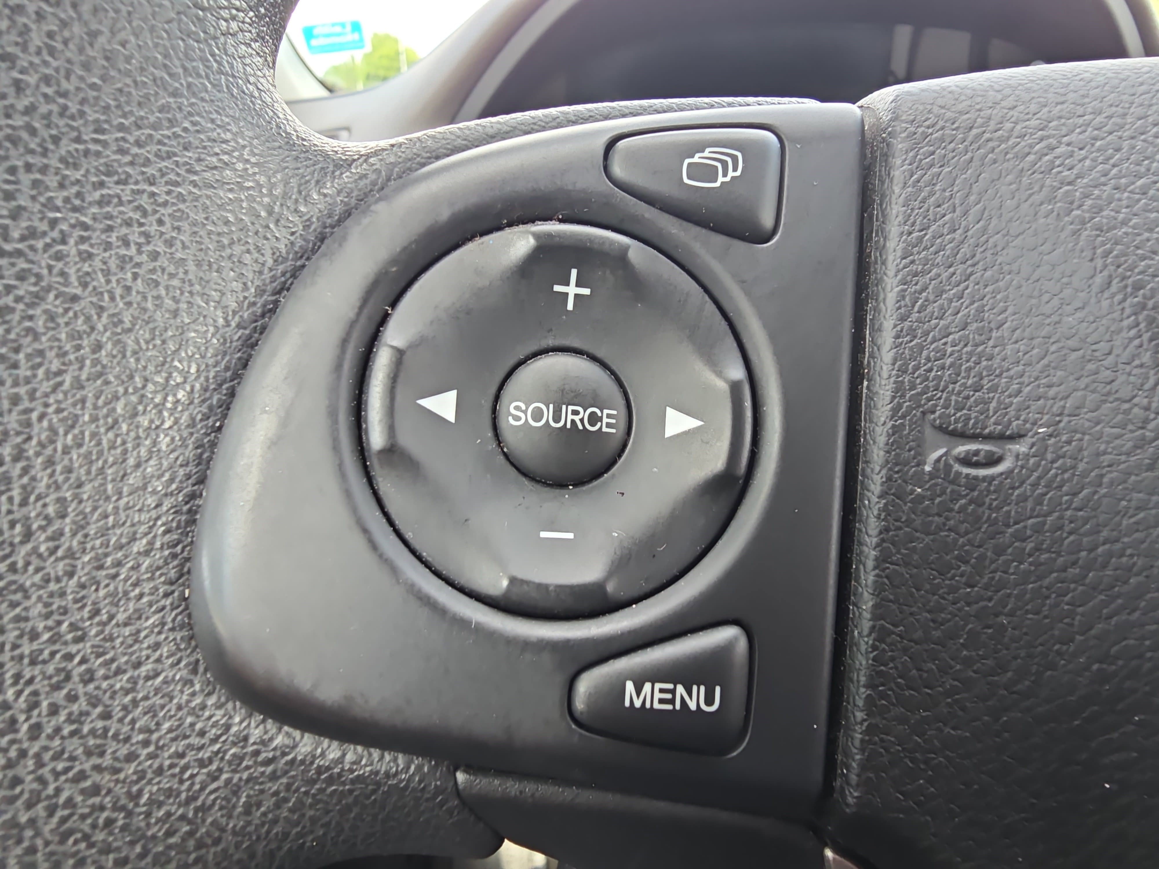 Used 2014 Honda CR-V EX image 16
