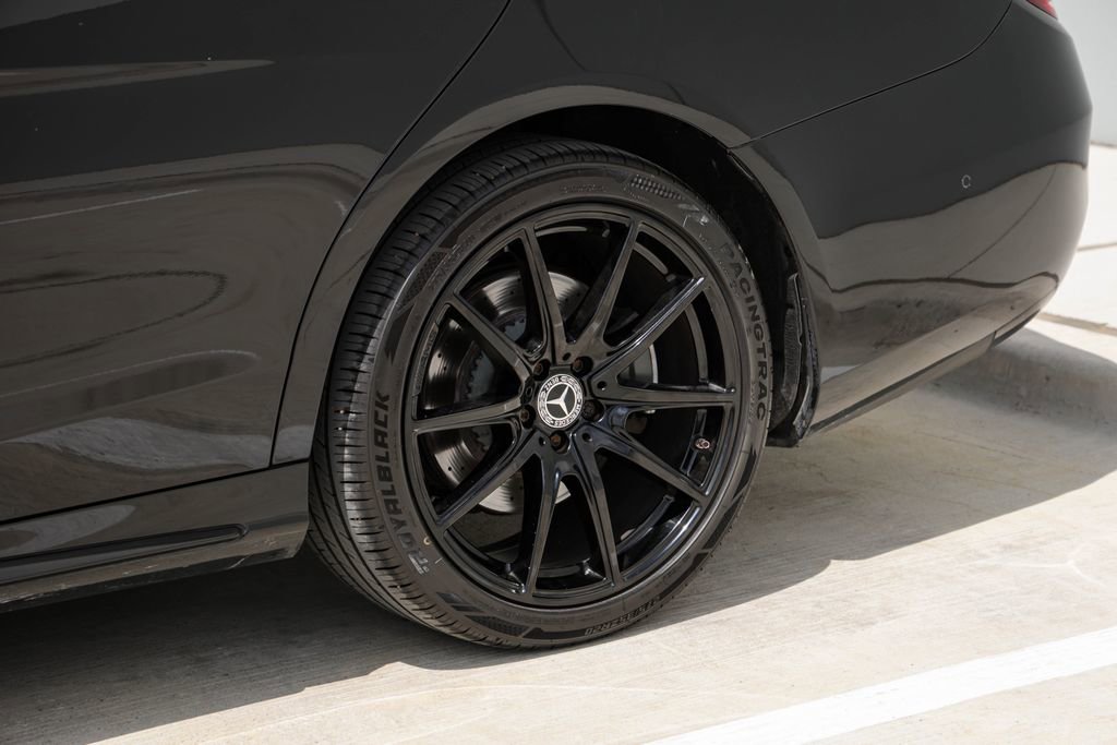 Used 2018 Mercedes-Benz S 560 4MATIC Sedan image 36