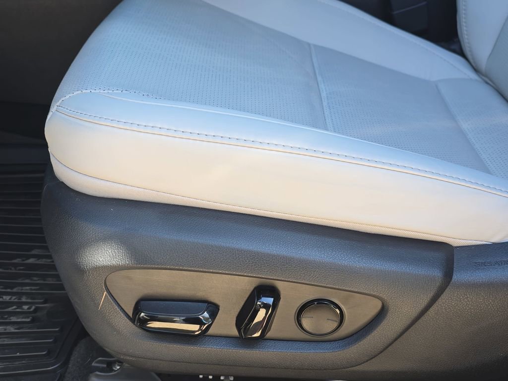 Used 2024 Lexus RX 350 w/ Convenience Package image 26