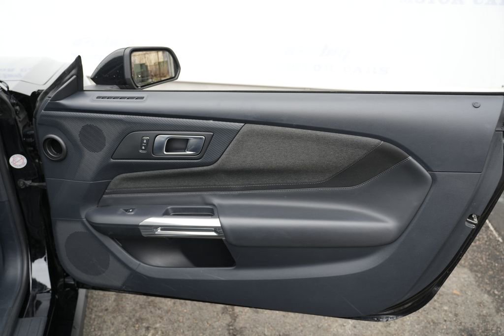 Used 2024 Ford Mustang Coupe image 27