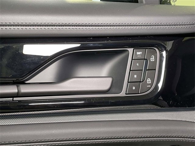 New 2026 Porsche Panamera 4 image 36