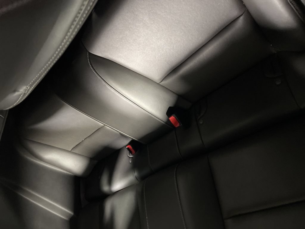 Used 2010 Chevrolet Camaro SS w/ LPO, Ground Effects Package RWD image 11