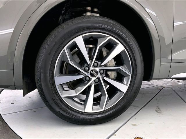Used 2023 Audi Q5 2.0T Premium Plus w/ Premium Plus Package image 9