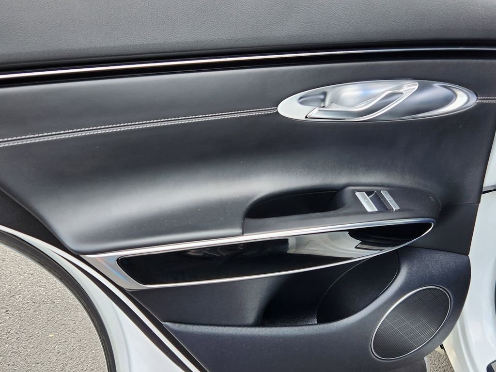 Used 2025 Genesis GV70 2.5T image 12