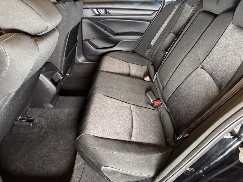 Used 2018 Honda Accord LX image 21