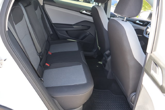 Certified 2023 Volkswagen Taos S FWD image 19