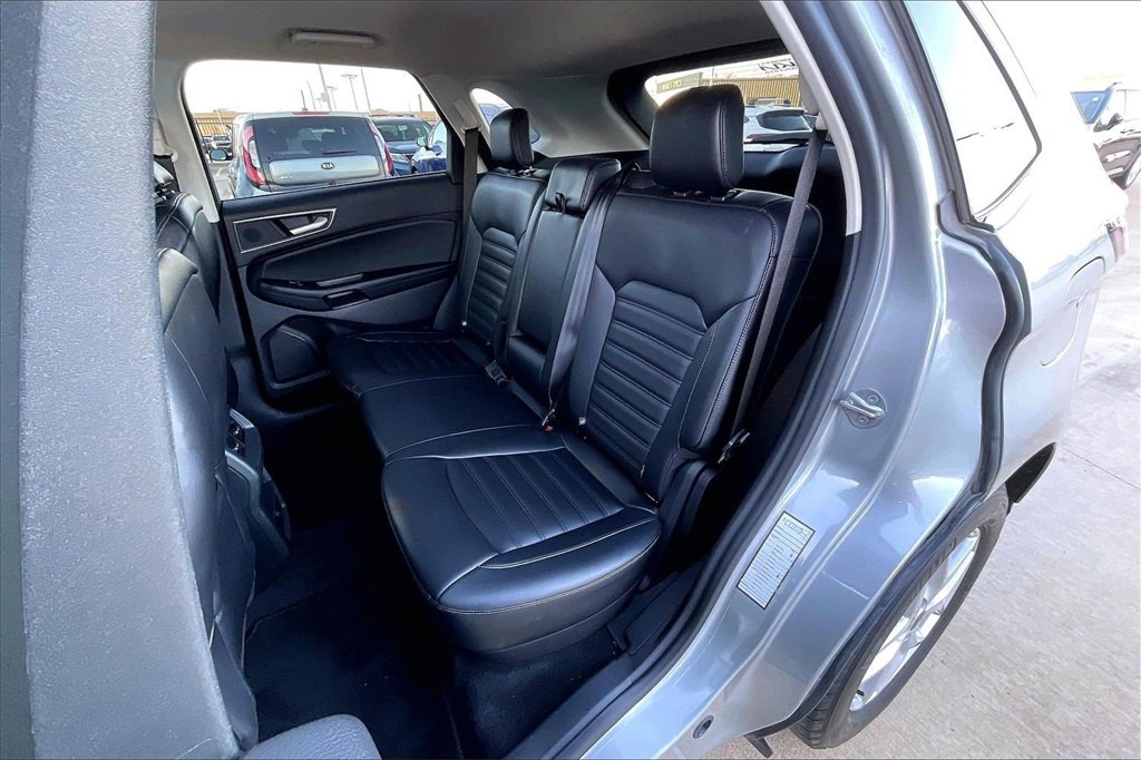 Used 2024 Ford Edge SEL image 26