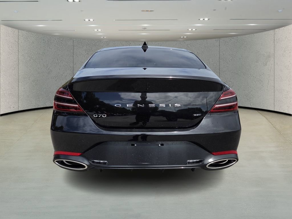 Used 2023 Genesis G70 3.3T image 4