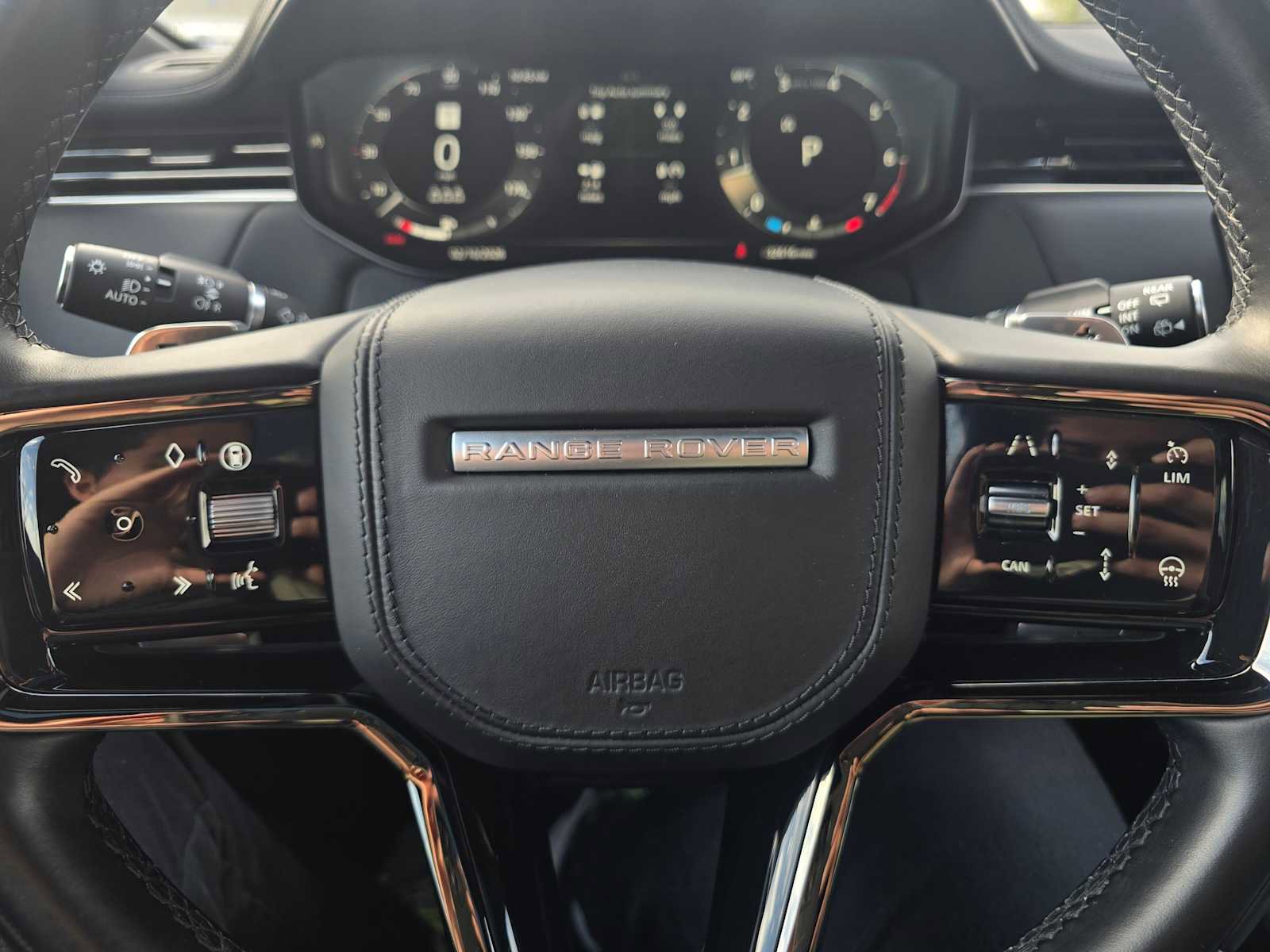 Used 2024 Land Rover Range Rover Sport Dynamic SE image 24