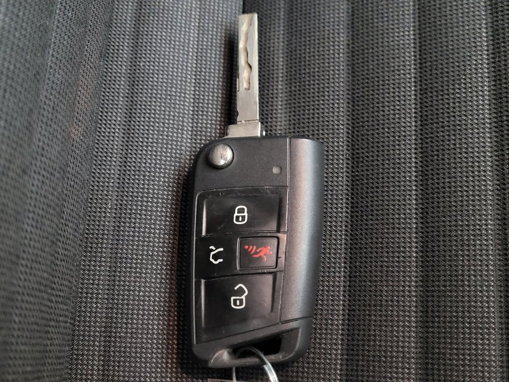 Used 2024 Volkswagen Jetta S image 32