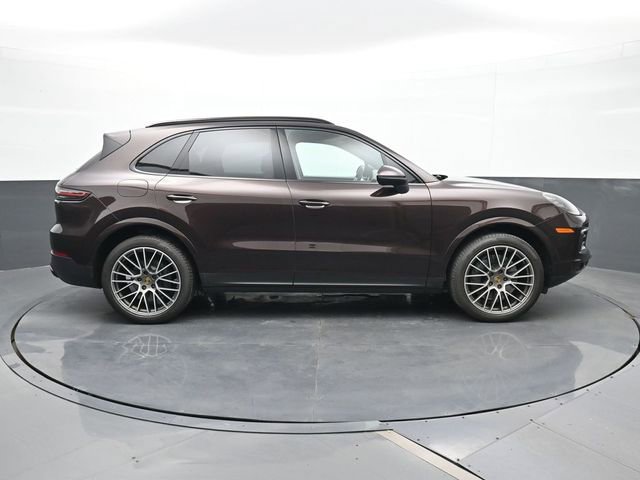 Certified 2023 Porsche Cayenne S Platinum image 24