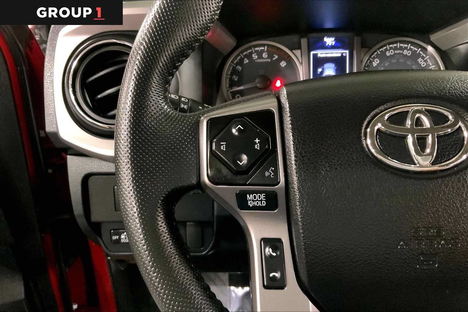 Certified 2021 Toyota Tacoma SR5 AWD/4WD image 24