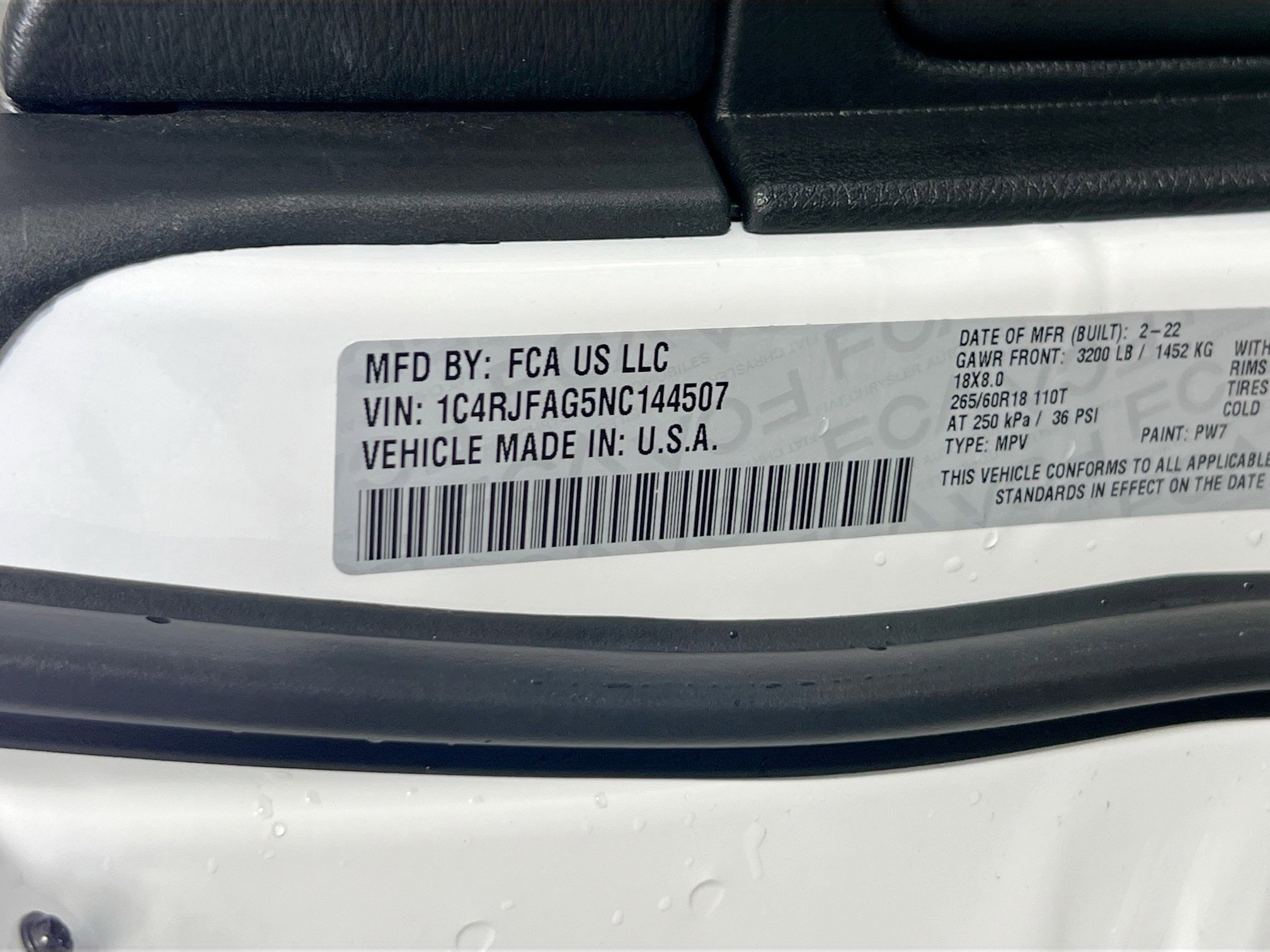 Used 2022 Jeep Grand Cherokee Laredo X image 32