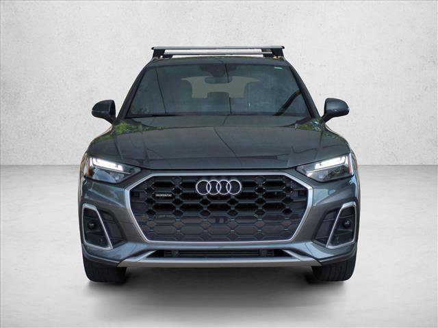 Used 2024 Audi Q5 2.0T Premium w/ Convenience Package AWD/4WD image 2