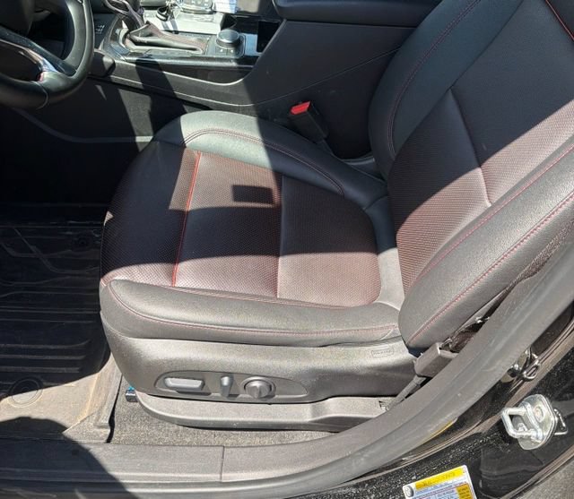 Used 2024 Chevrolet Blazer RS w/ LPO, Floor Liner Package FWD image 5