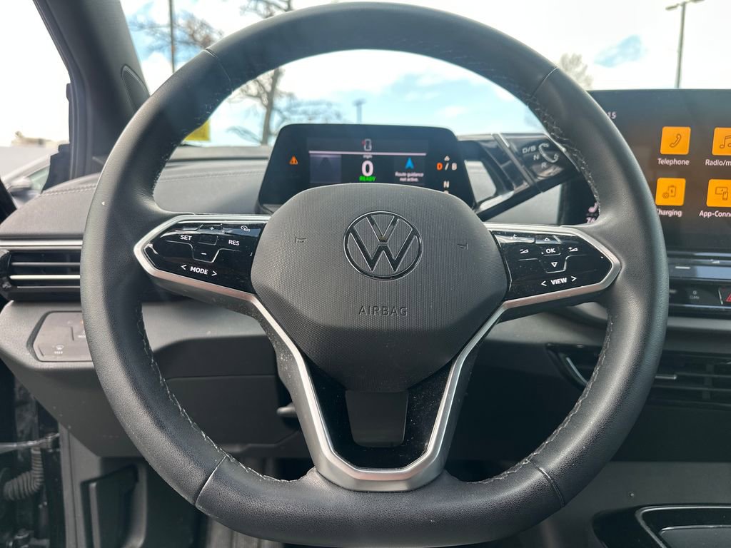 Used 2023 Volkswagen ID.4 Pro image 7