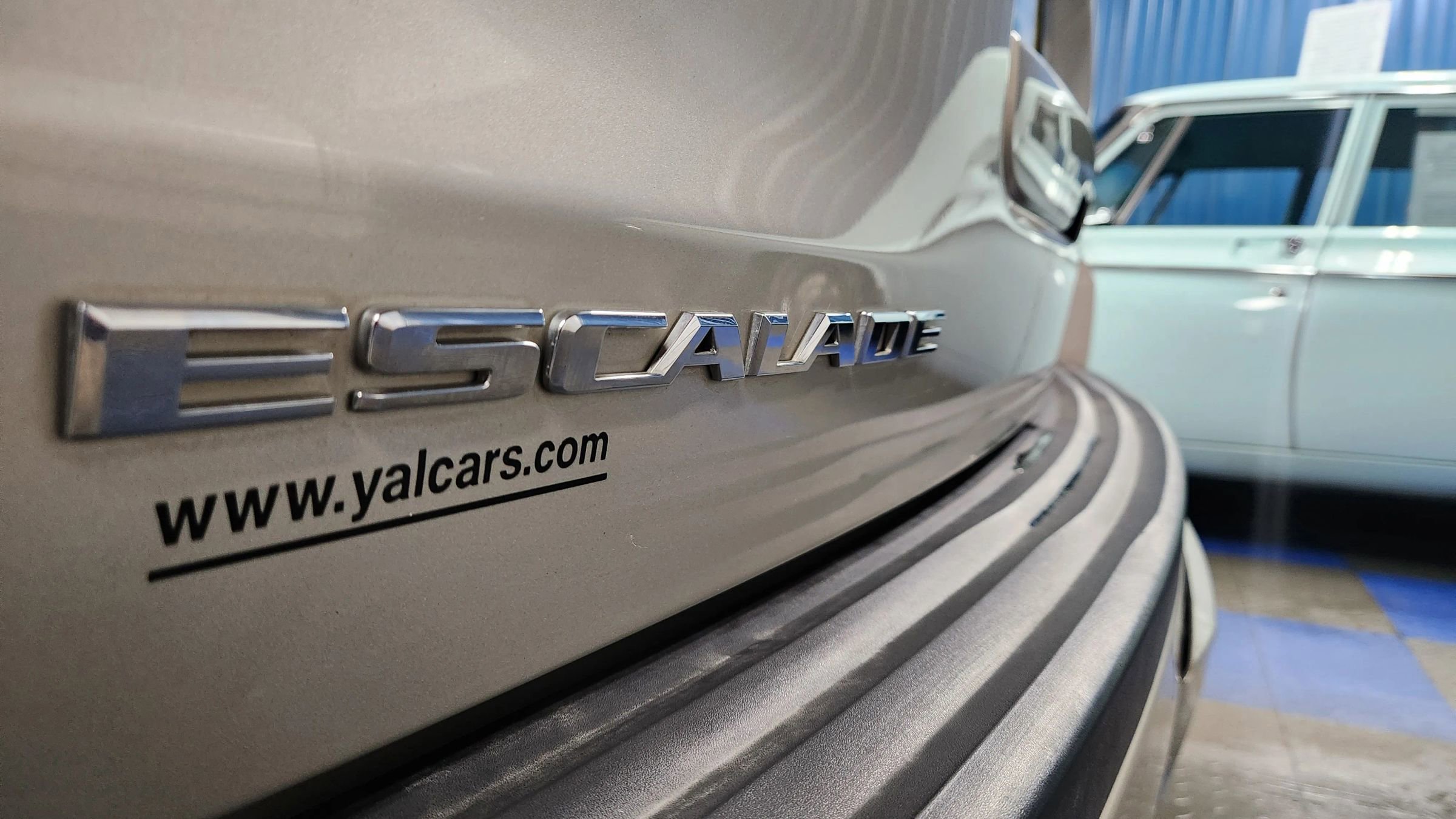 Used 2015 Cadillac Escalade Premium image 63