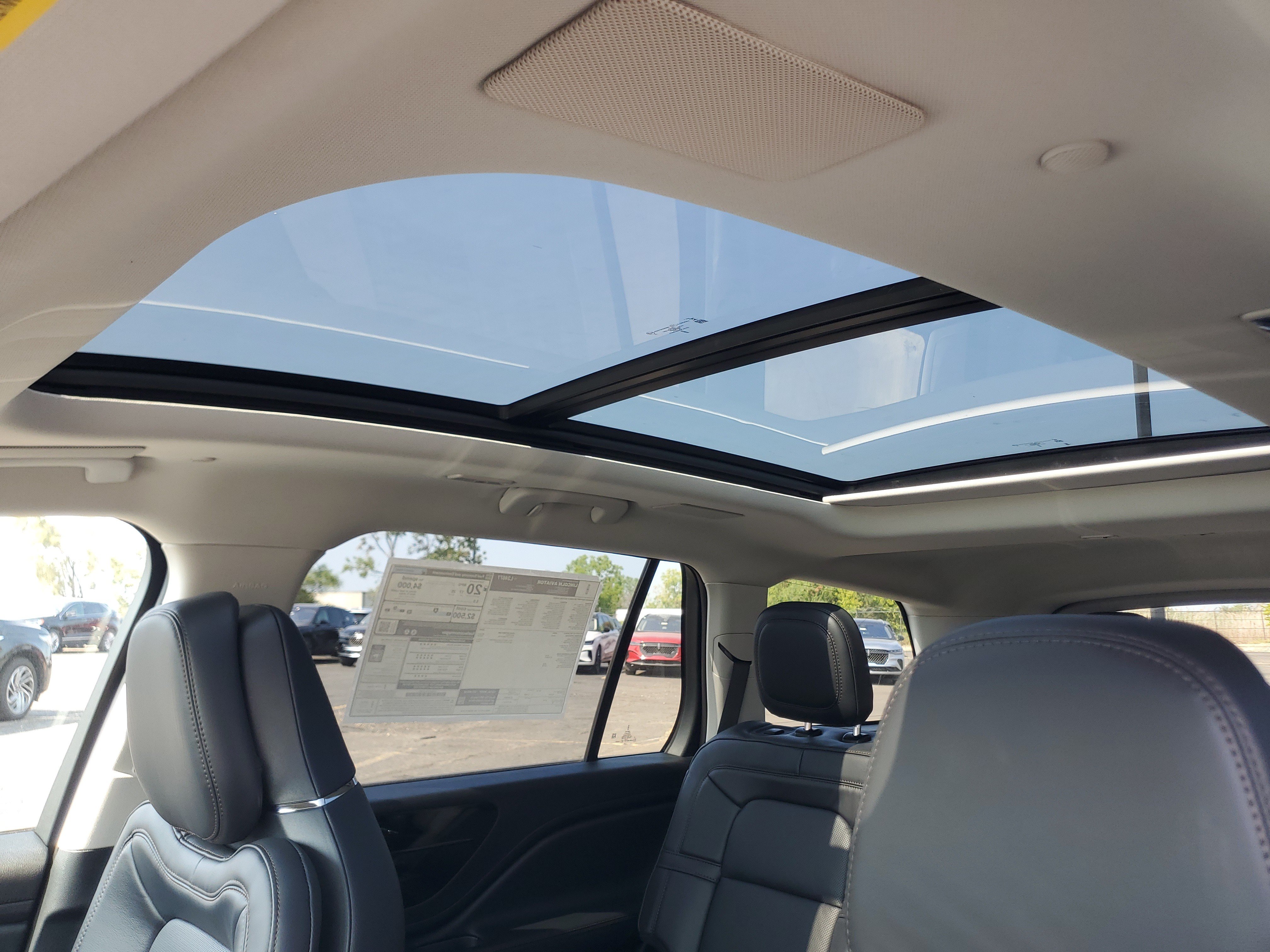 New 2026 Lincoln Aviator Reserve AWD/4WD image 10