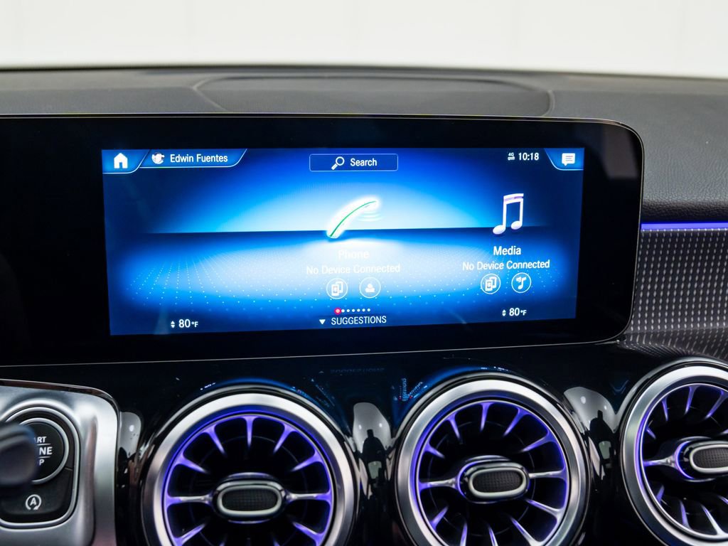 Used 2022 Mercedes-Benz GLB 250 4MATIC image 25