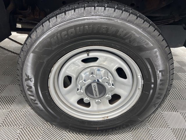 Used 2021 Ford F350 XL w/ Power Equipment Group image 9