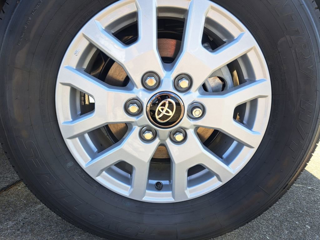 New 2025 Toyota Tacoma SR5 image 25