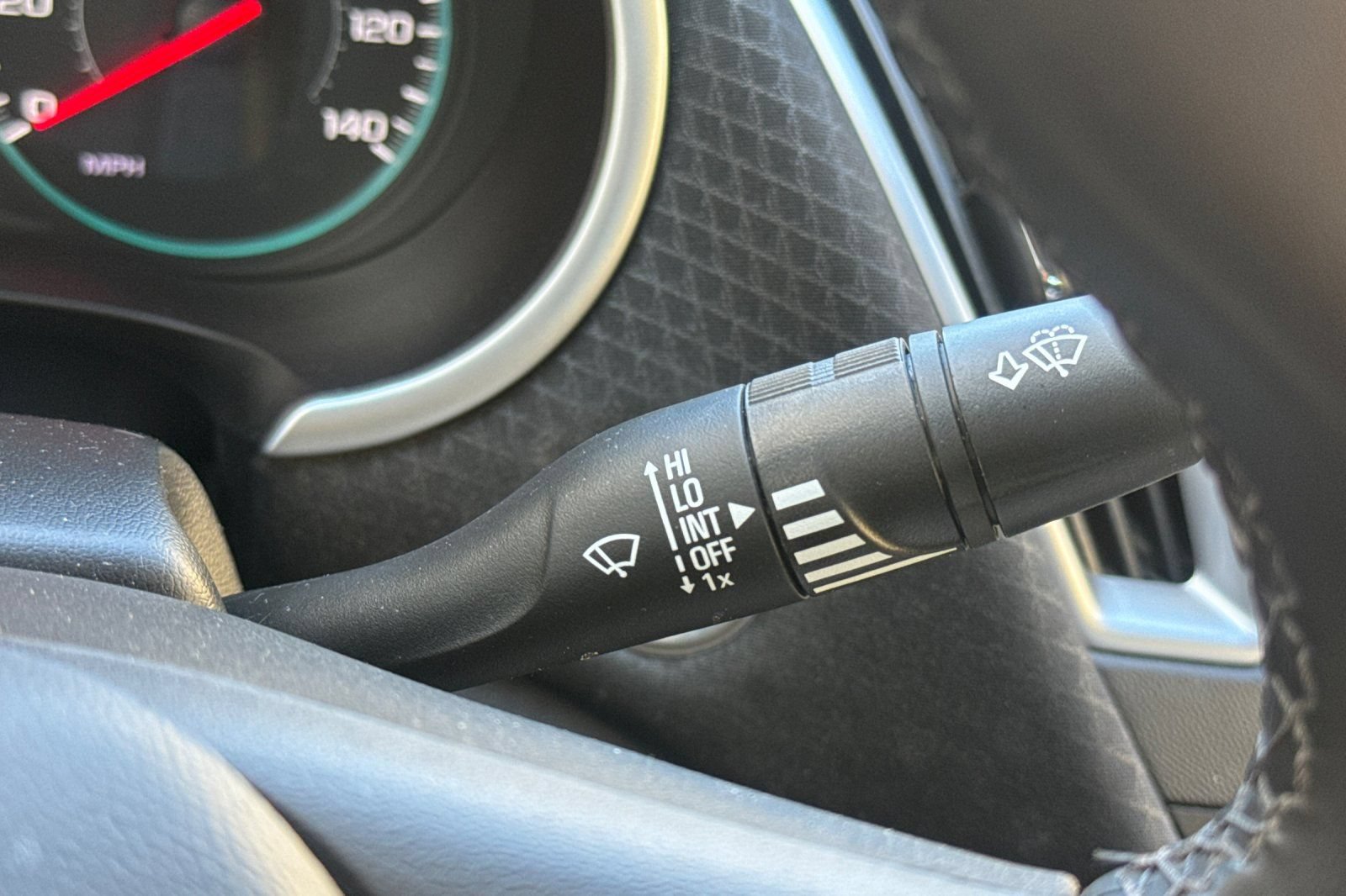 Used 2024 Chevrolet Malibu RS w/ LPO, Floor Liner Package FWD image 37