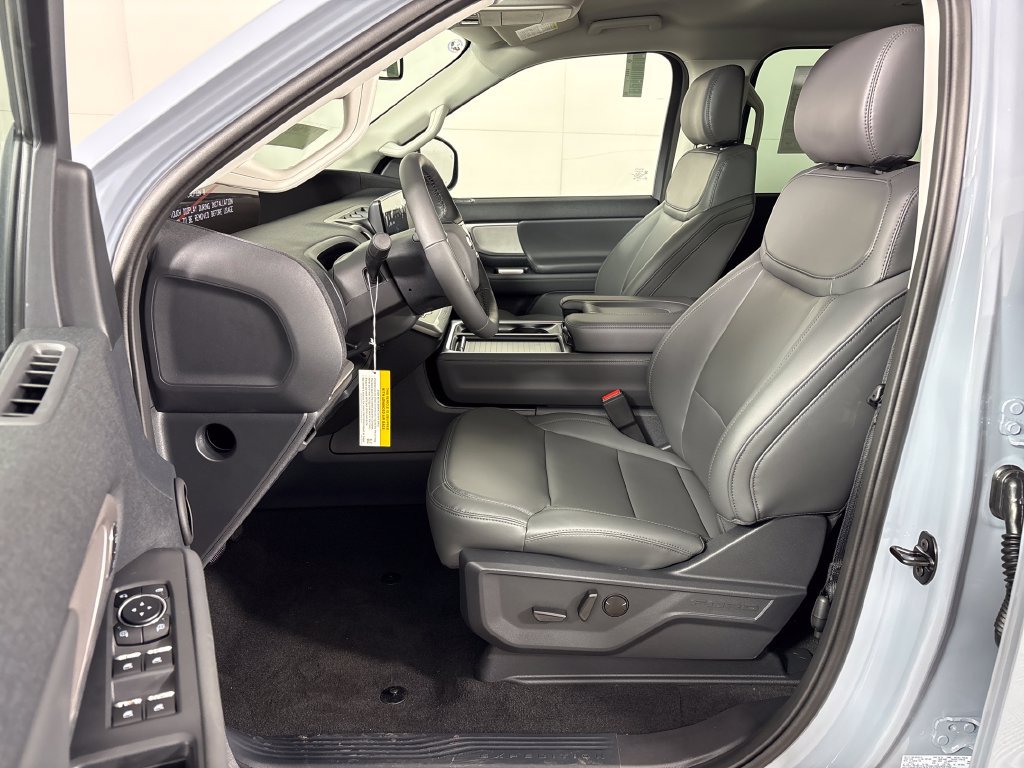 New 2026 Ford Expedition Max Active RWD image 28