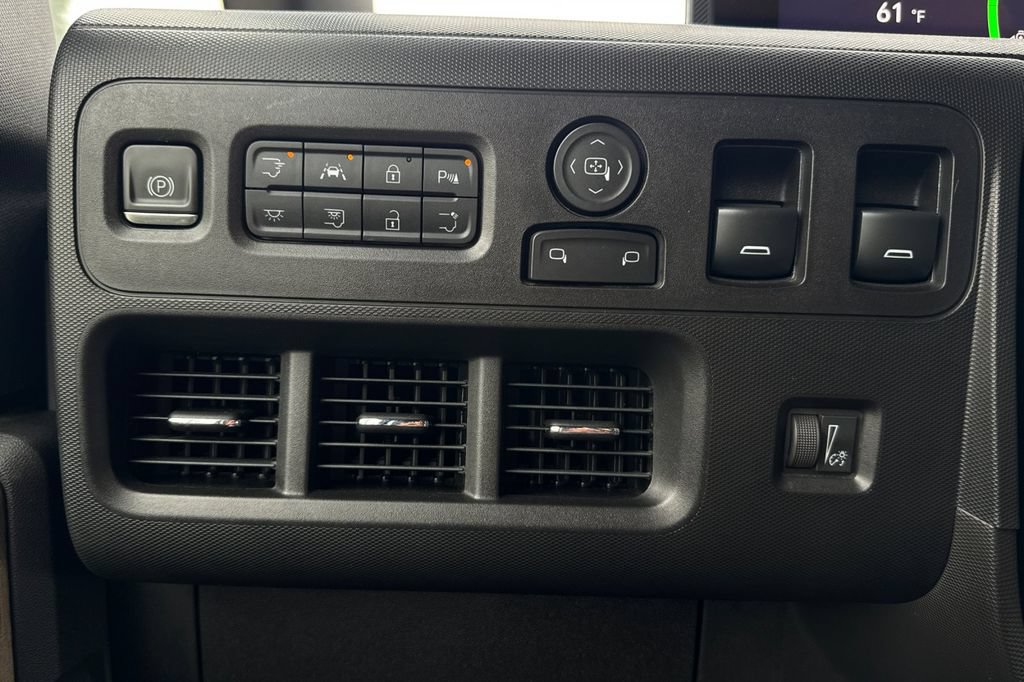 Used 2023 Chevrolet Brightdrop 600 w/ Active Safety Package 2 AWD/4WD image 30
