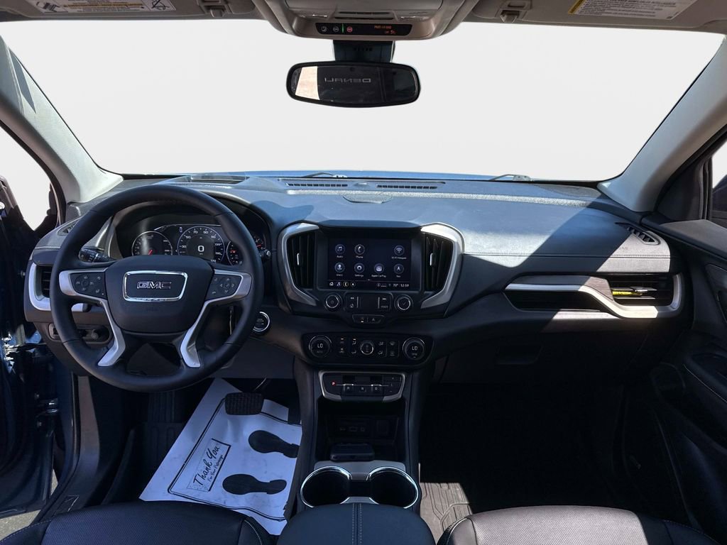 Used 2024 GMC Terrain Denali w/ Denali Premium Package image 16