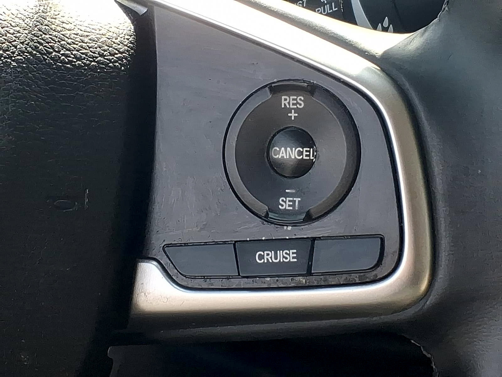 Used 2018 Honda Civic EX-T image 16