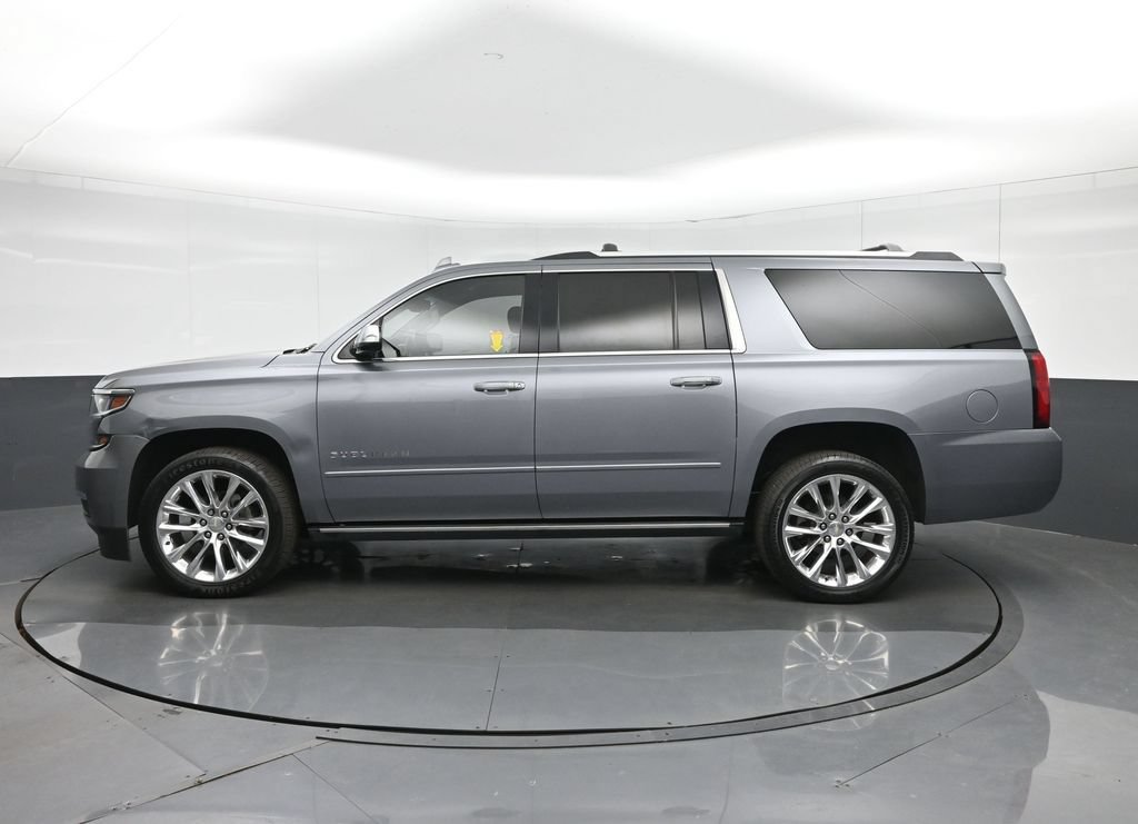 Used 2019 Chevrolet Suburban Premier w/ Premier Plus Edition AWD/4WD image 4