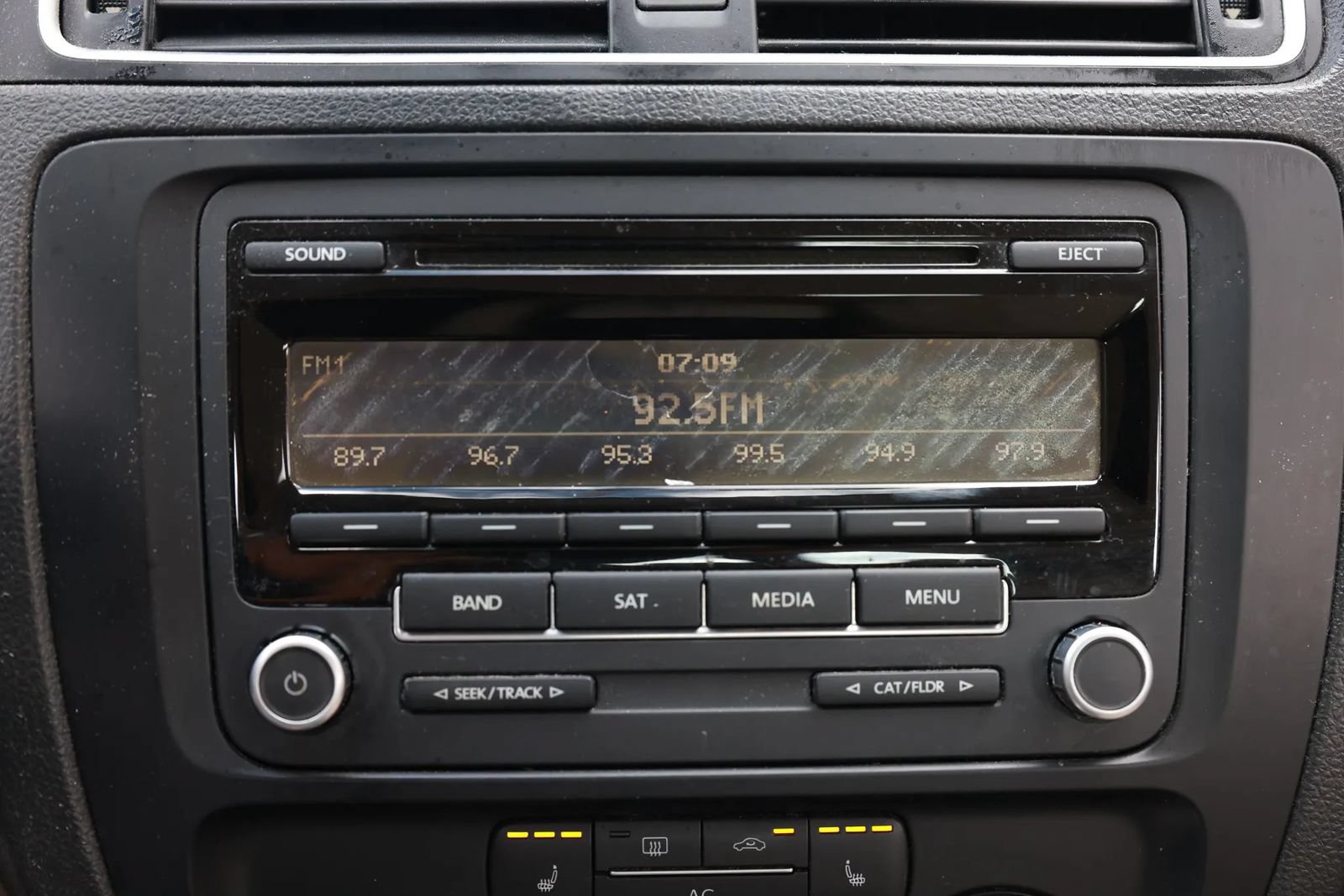 Used 2012 Volkswagen Jetta SE FWD image 31