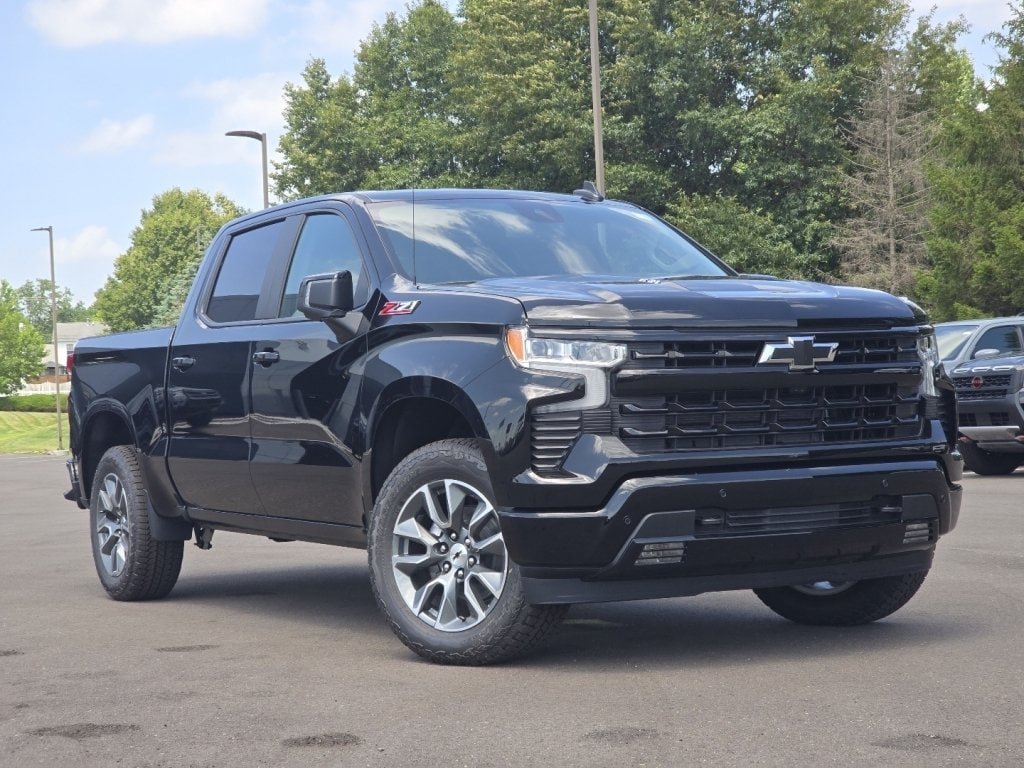 New 2026 Chevrolet Silverado 1500 RST w/ RST All Star Premium Package AWD/4WD image 2