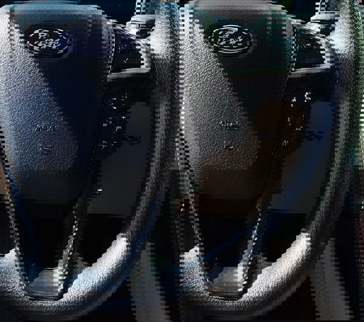 Used 2019 Ford Fusion SE image 52