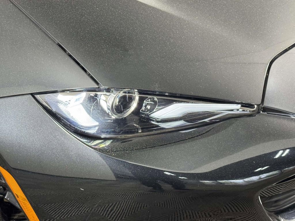 Used 2024 MAZDA MX-5 Miata Sport RWD image 15