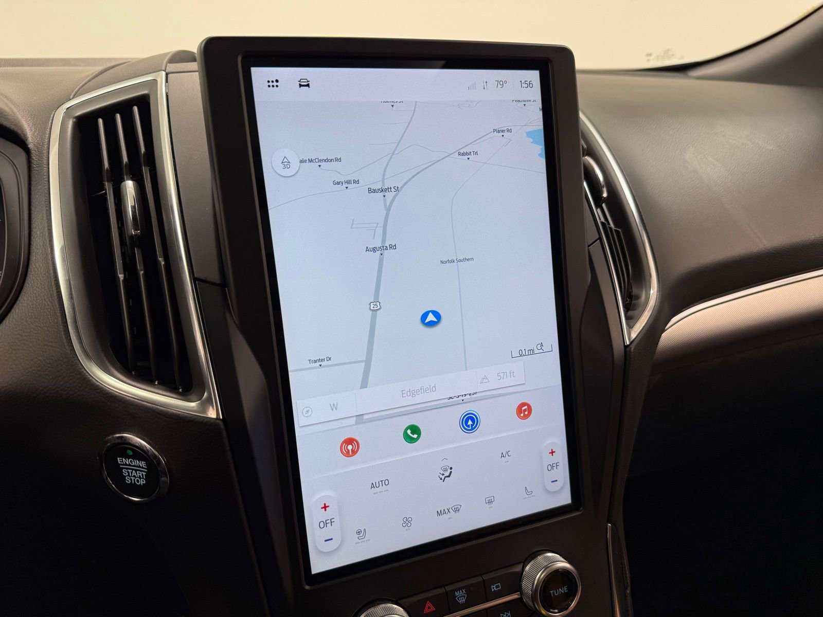 Used 2024 Ford Edge Titanium w/ Titanium Elite Package image 21