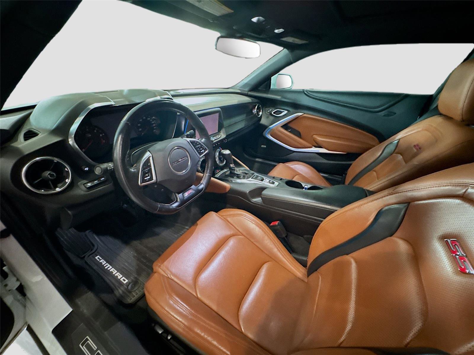 Used 2018 Chevrolet Camaro SS image 11