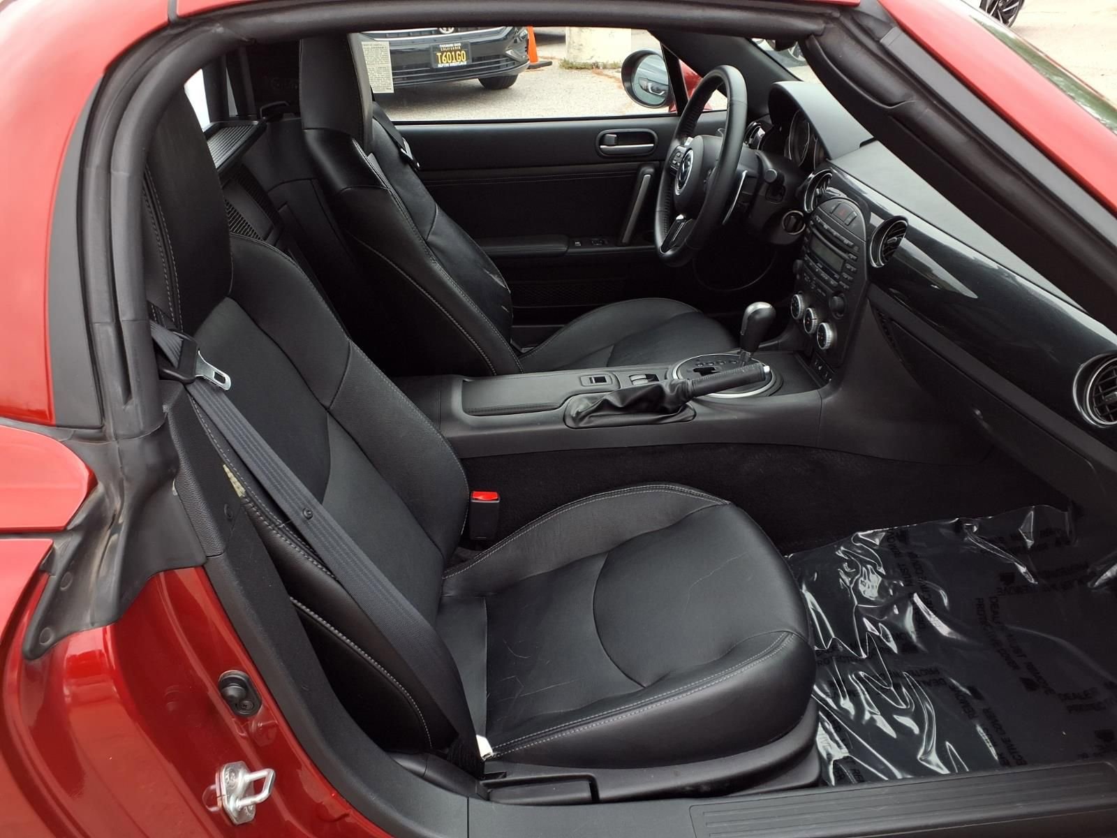Used 2015 MAZDA MX-5 Miata Grand Touring w/ Premium Package RWD image 19
