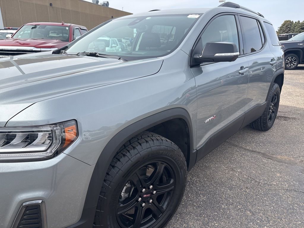 Used 2023 GMC Acadia AT4 w/ Technology Package image 15
