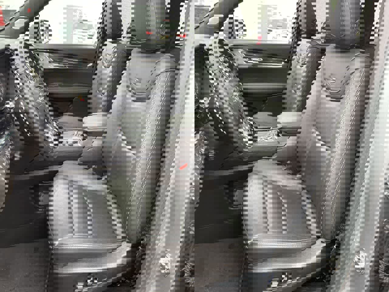 Certified 2023 Cadillac XT6 Sport w/ Technology Package image 12