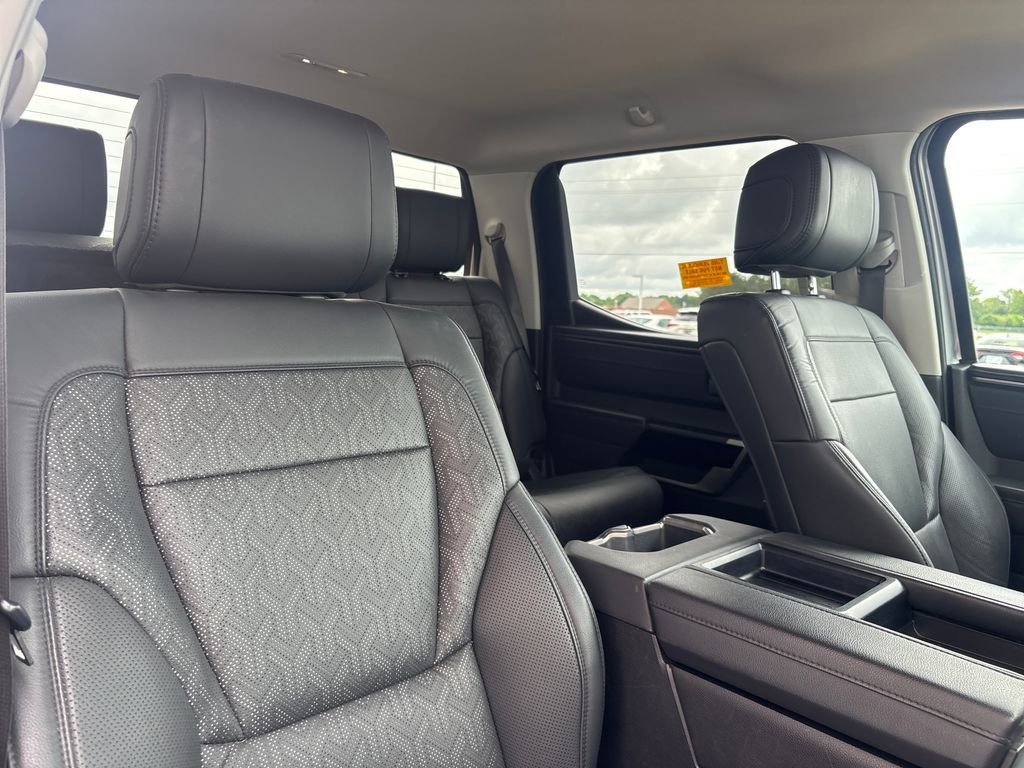 Used 2024 Toyota Tundra Limited AWD/4WD image 18