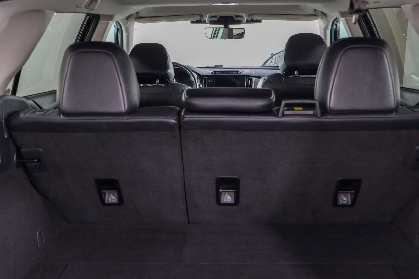 Used 2023 Subaru Outback Limited image 29