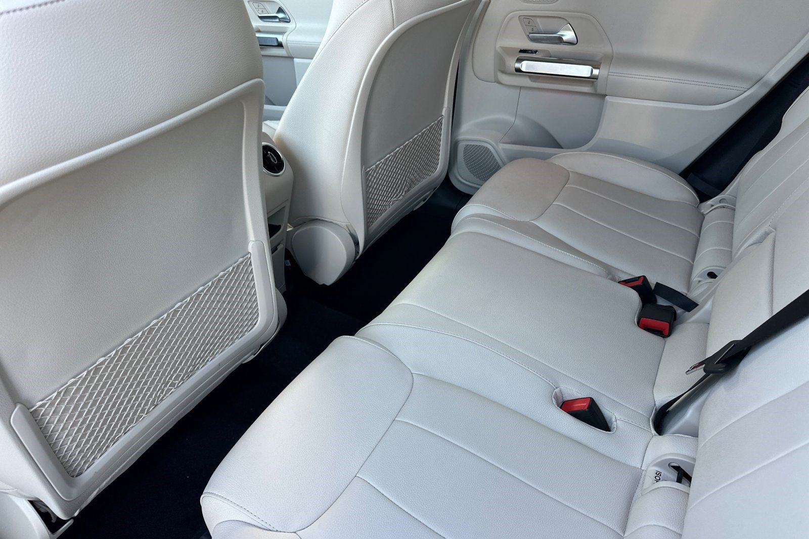 Certified 2024 Mercedes-Benz EQB 250+ image 24