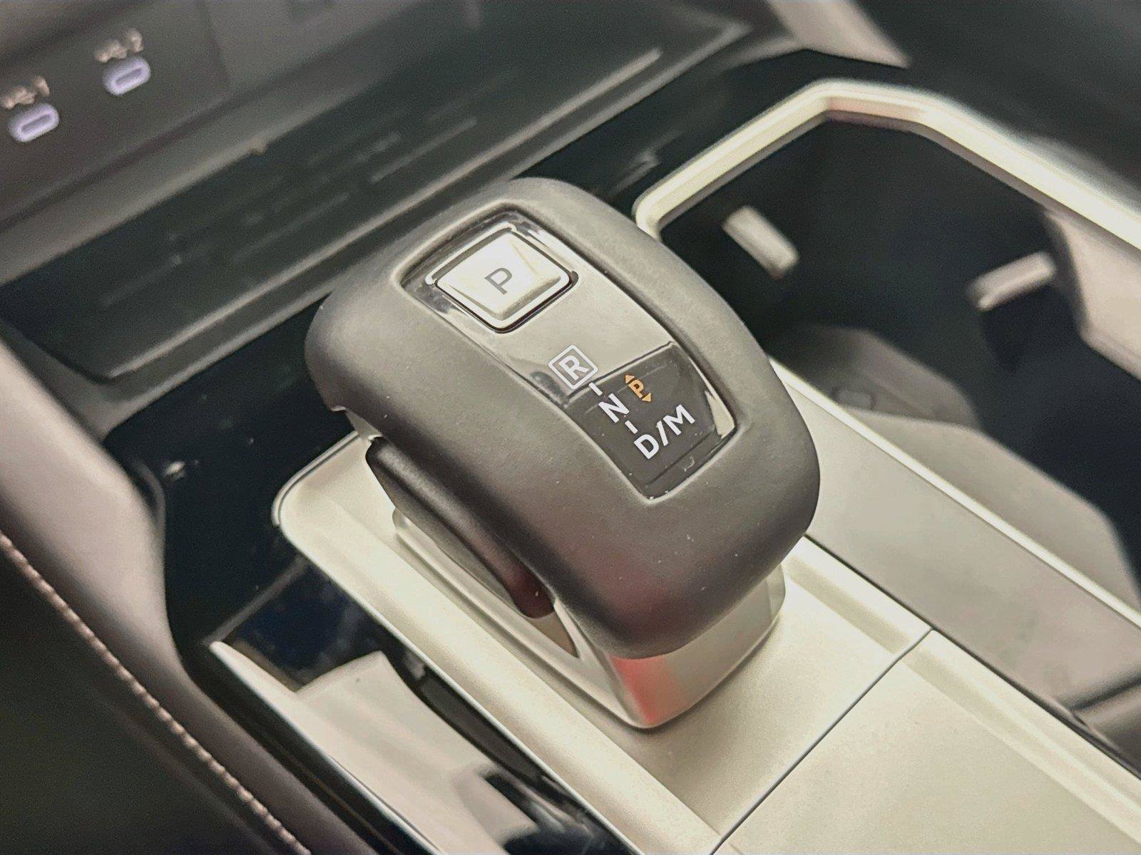 Used 2026 Mitsubishi Outlander AWD image 26